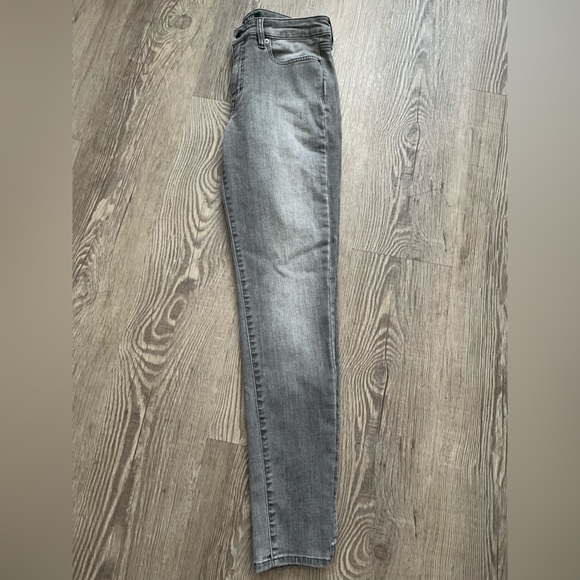 Ralph Lauren Light Gray Denim Jeans Size 6 - Picture 6 of 7